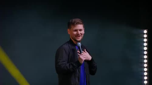 AMIGO Comedy | Drew Lynch - I don't know my wife