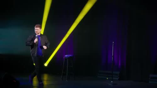 AMIGO Comedy | Drew Lynch - I don't know my wife