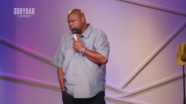 AMIGO Comedy | Drew Thomas - Dating is the worst