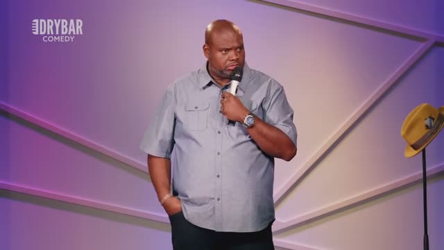 AMIGO Comedy | Drew Thomas - Dating is the worst