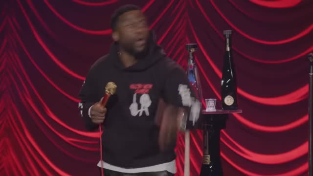 AMIGO Comedy | Kevin Hart - I was an unattractive person in that conversation